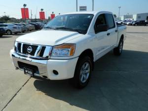 Research 2012
                  NISSAN Titan pictures, prices and reviews